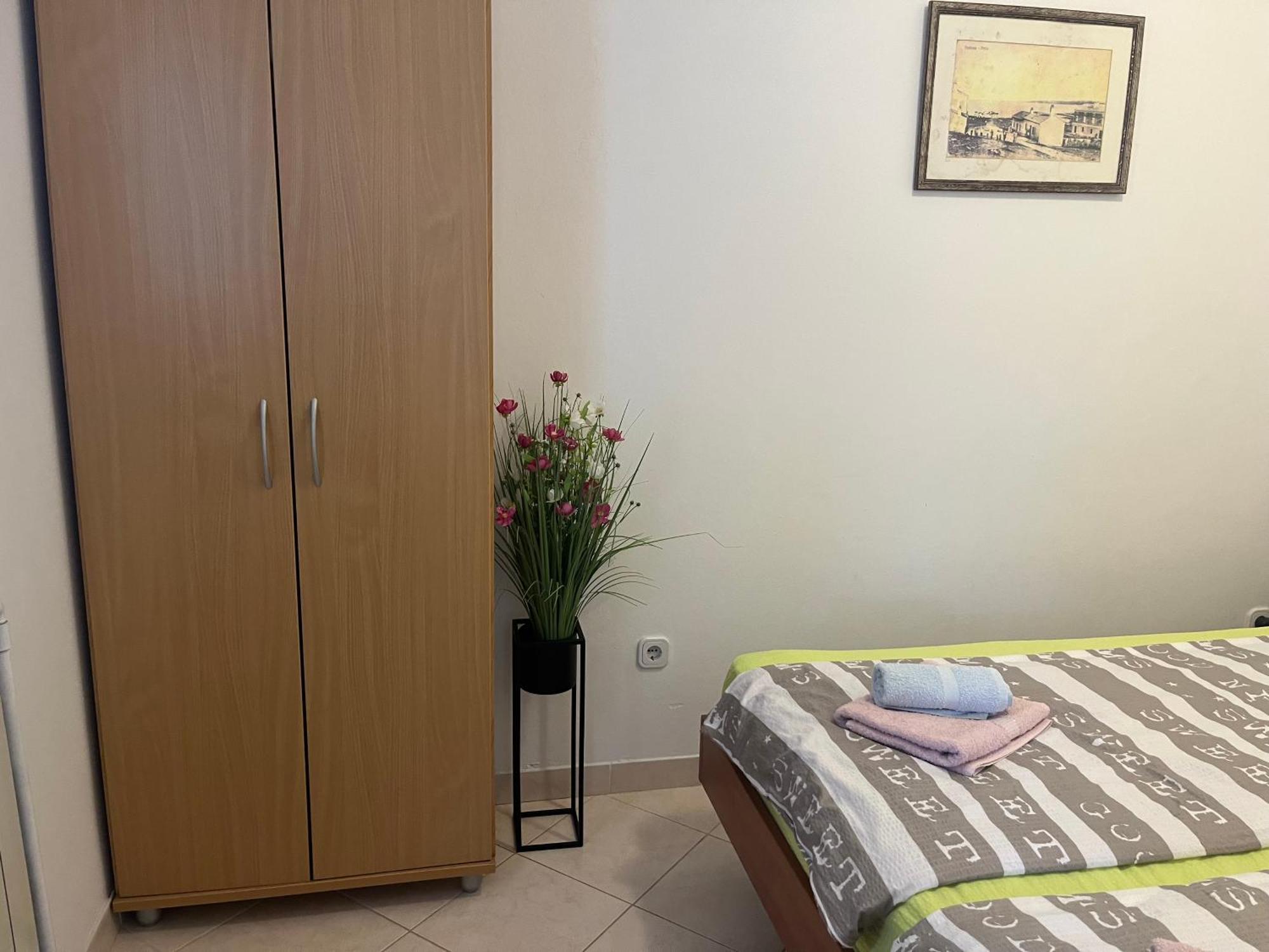 Apartmani Milokanovic Funtana Exterior foto